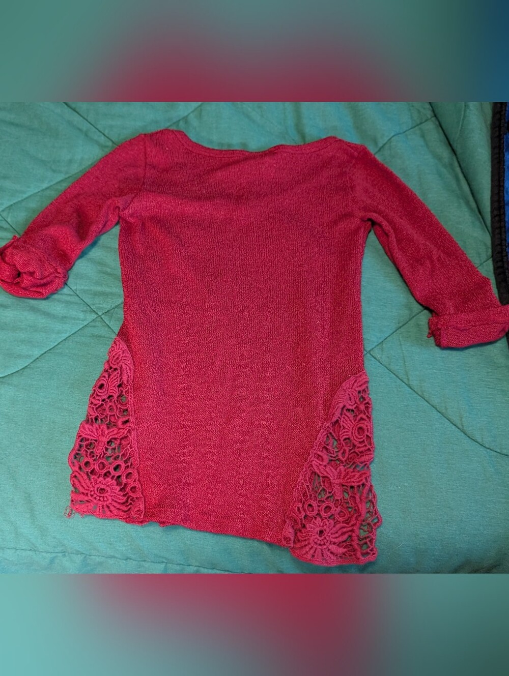Deb Raspberry Knit V-Neck Top with Crochet Hem!! - Picture 5 of 5